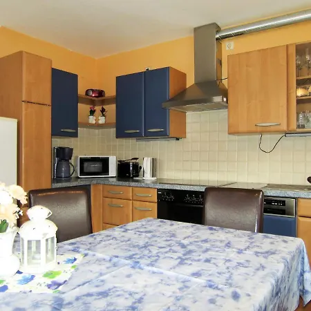 Apartment Max - Hbn160 By Interhome Winkle