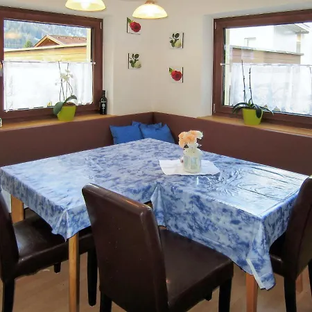 Max - Hbn160 By Interhome * Winkle