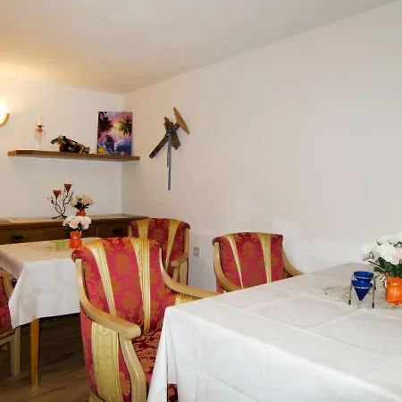 Max - Hbn160 By Interhome *
