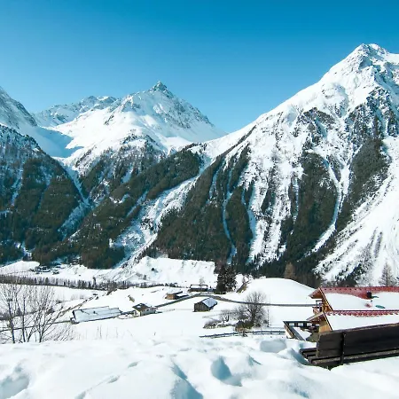 Max By Interhome Winkle